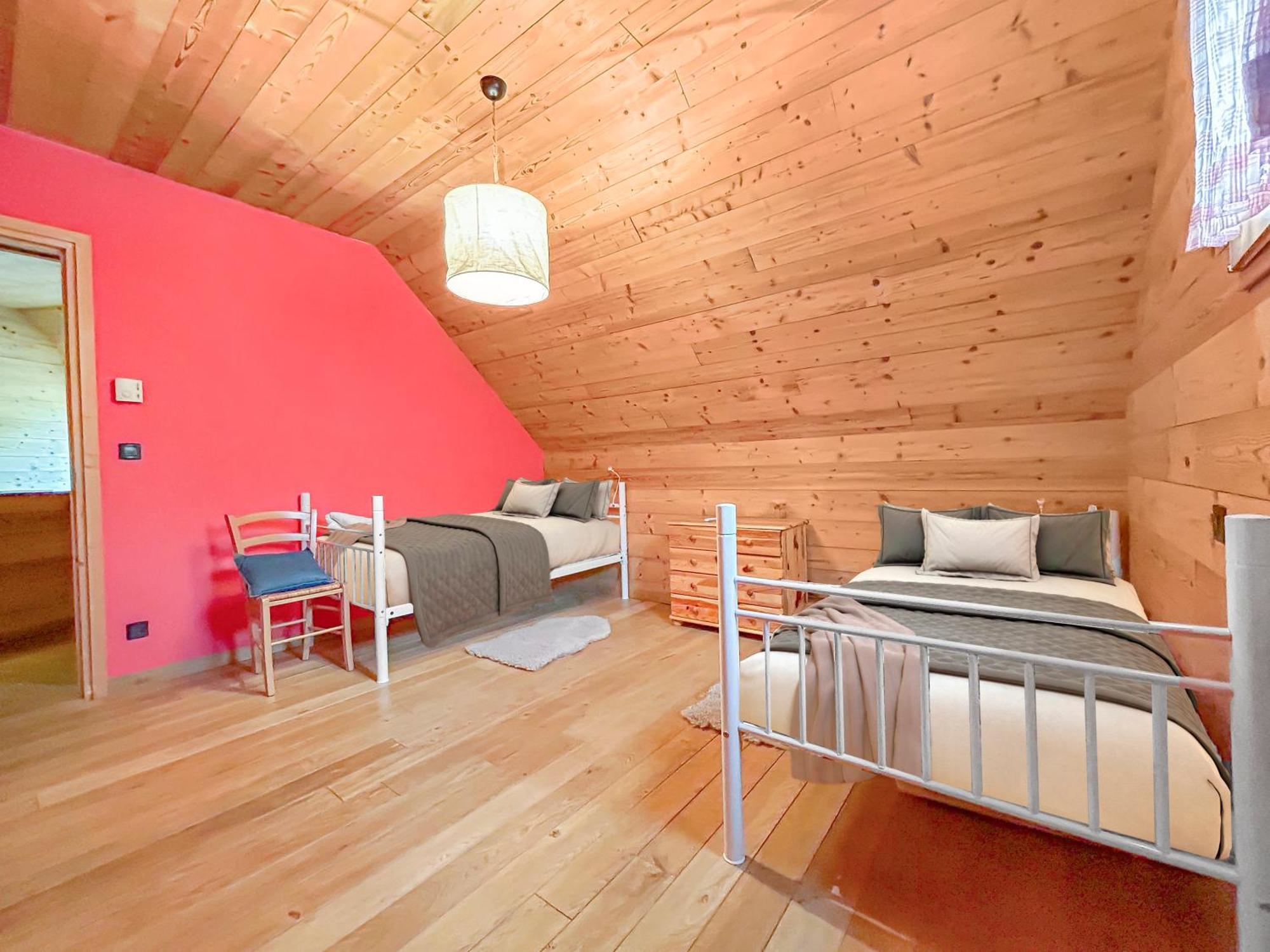 Chalet Maison Style 4 Etoiles Avec Jacuzzi- La Serenite De Sailhan *